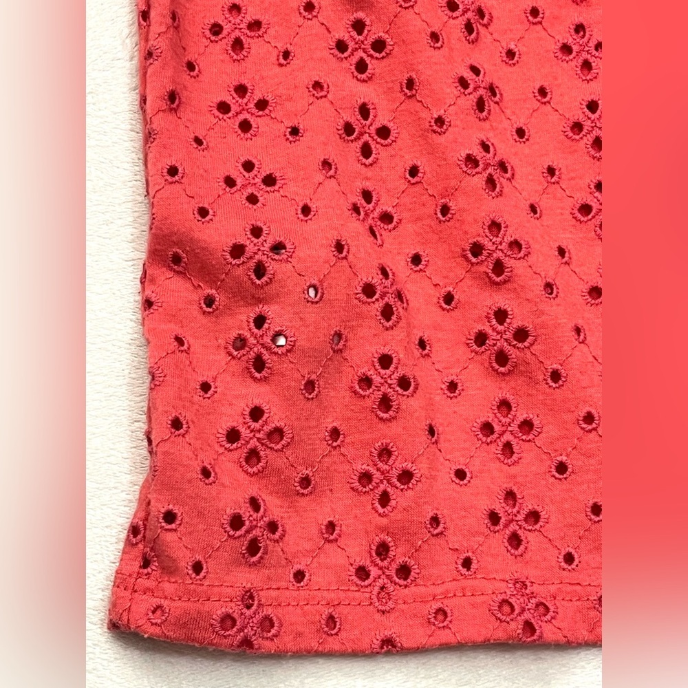 LOFT Women’s Coral Colored Eyelet Sleeveless Blouse with Ruffle Detail Sz Small - Picture 2 of 12